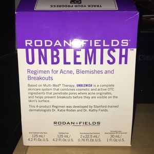 SEALED RODAN+FIELDS UNBLEMISH KIT